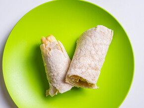 Rollito Cremoso de Banano y Mantequilla de Maní con NUTRIADVANCE®
