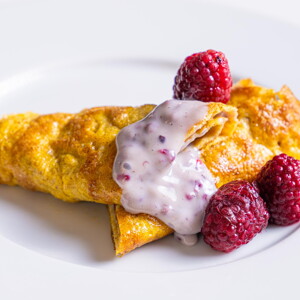 Omelette Relleno de Crema de Moras con NUTRIADVANCE®