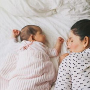 ¿Qué es el colecho y cuáles son sus beneficios? 